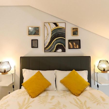 Coutinho Apartment - Modern Ap In The City Centre With Balcony Viana do Castelo Exterior photo