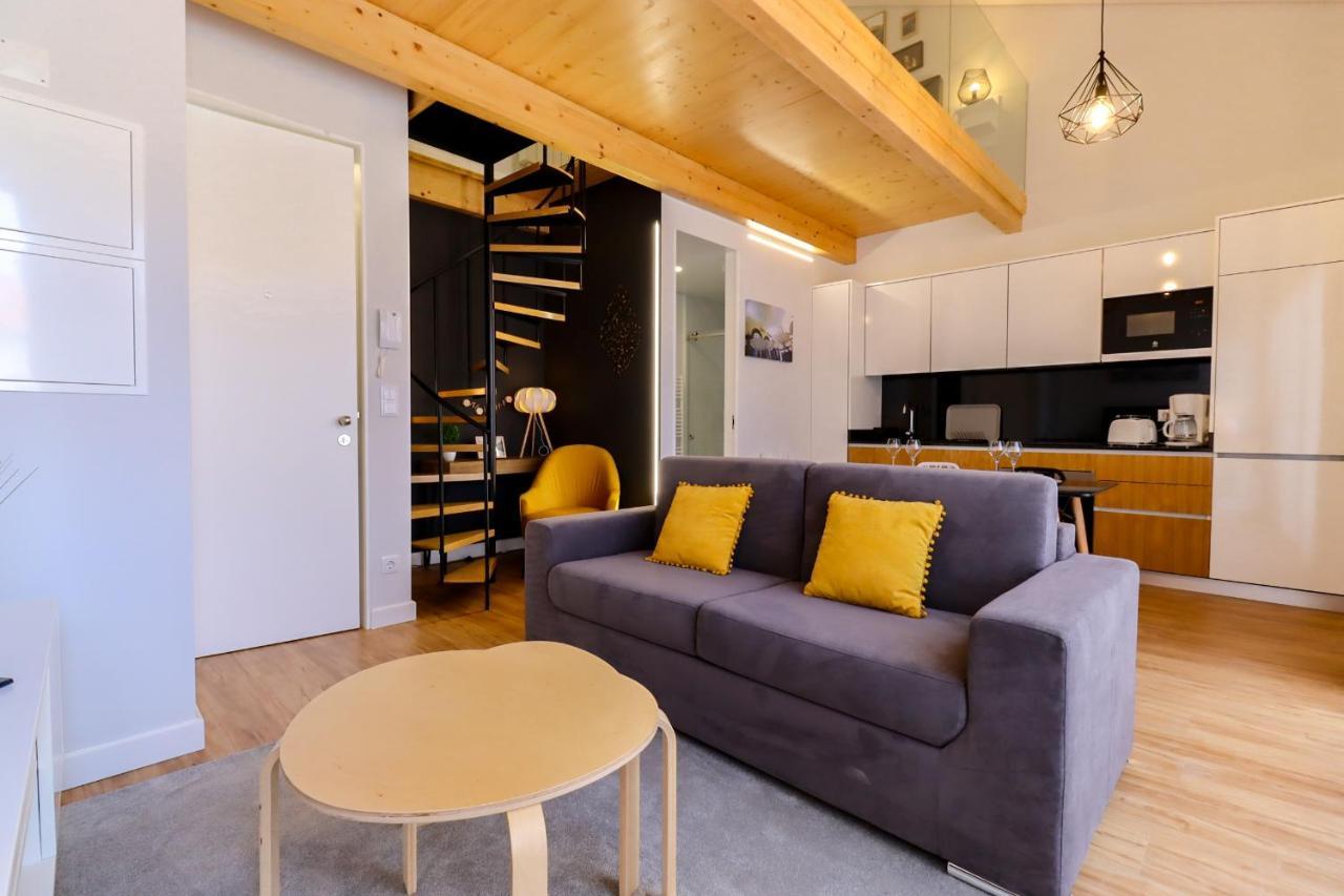 Coutinho Apartment - Modern Ap In The City Centre With Balcony Viana do Castelo Exterior photo