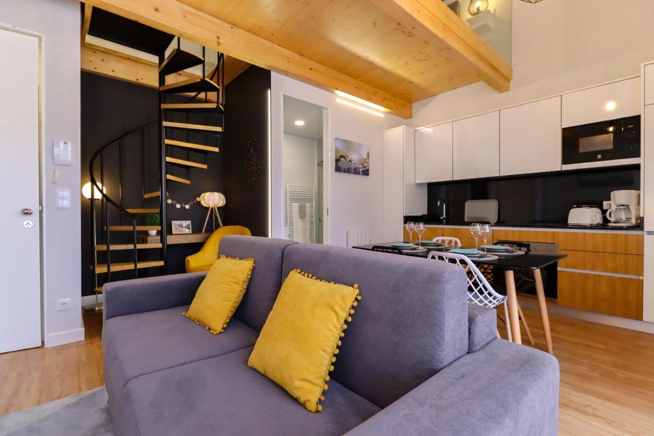 Coutinho Apartment - Modern Ap In The City Centre With Balcony Viana do Castelo Exterior photo