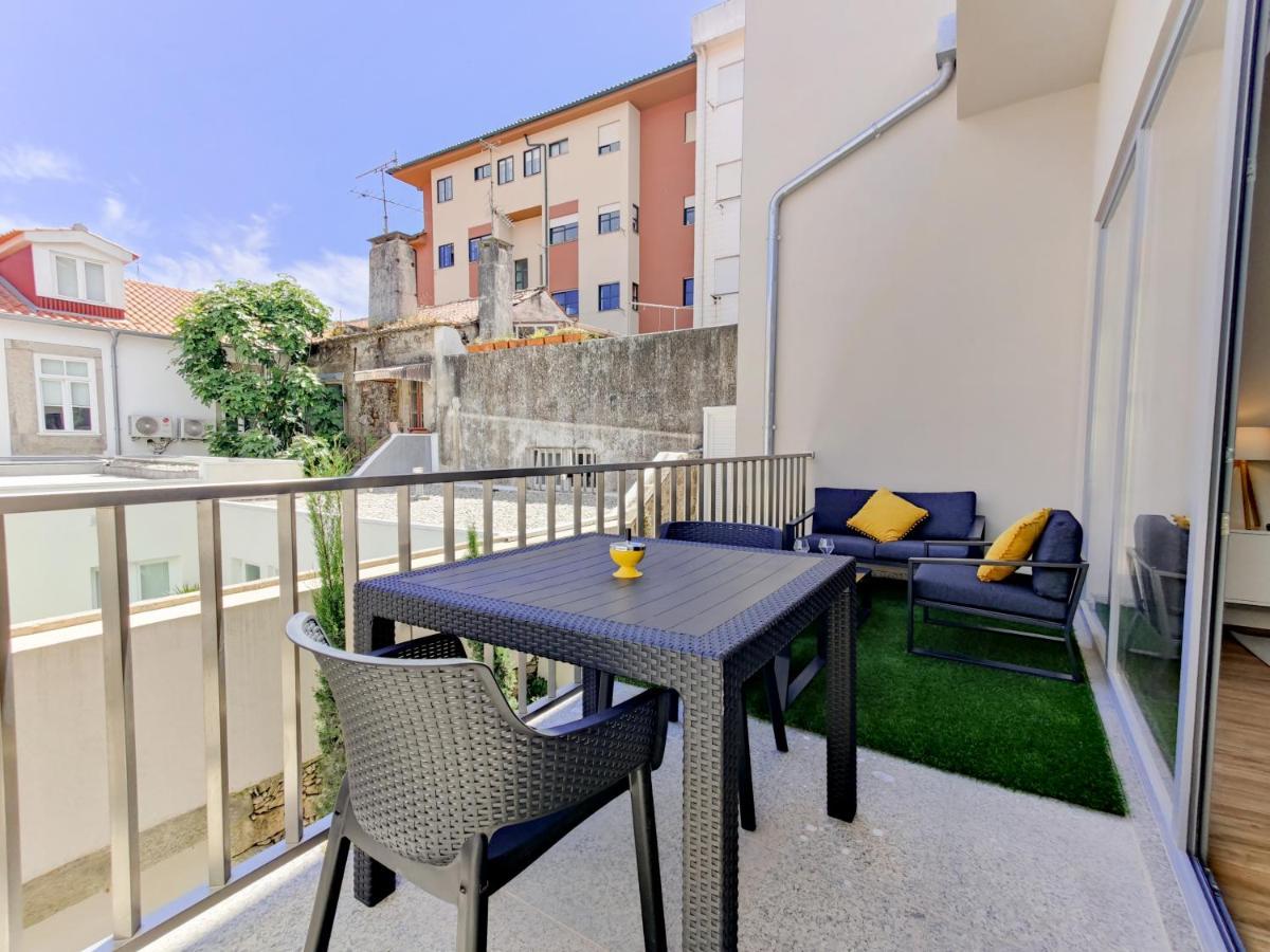 Coutinho Apartment - Modern Ap In The City Centre With Balcony Viana do Castelo Exterior photo
