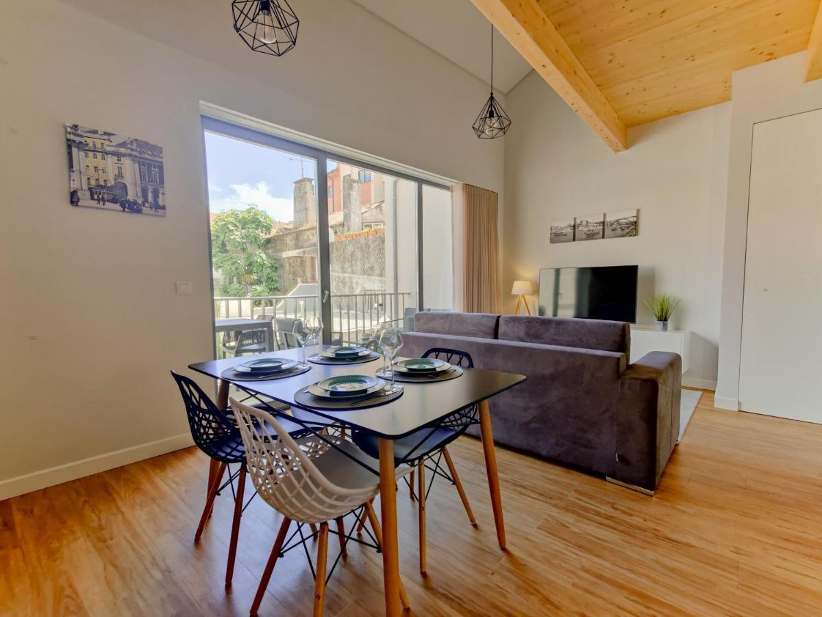 Coutinho Apartment - Modern Ap In The City Centre With Balcony Viana do Castelo Exterior photo